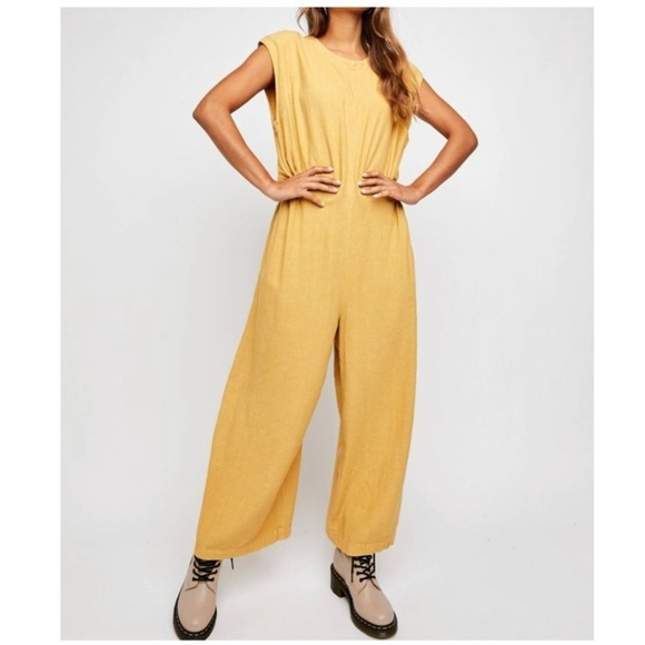 Free People Heat Wave Linen Blend Jumpsuit Honey Size Small - Picture 1 of 10